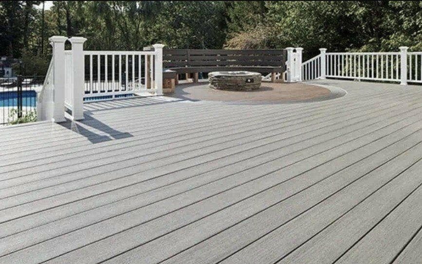 RESTPARKET BUITEN; 62,72 m2 BPC VLONDERPLANKEN SILVER WHITE, Ophalen, Nieuw, Bamboe