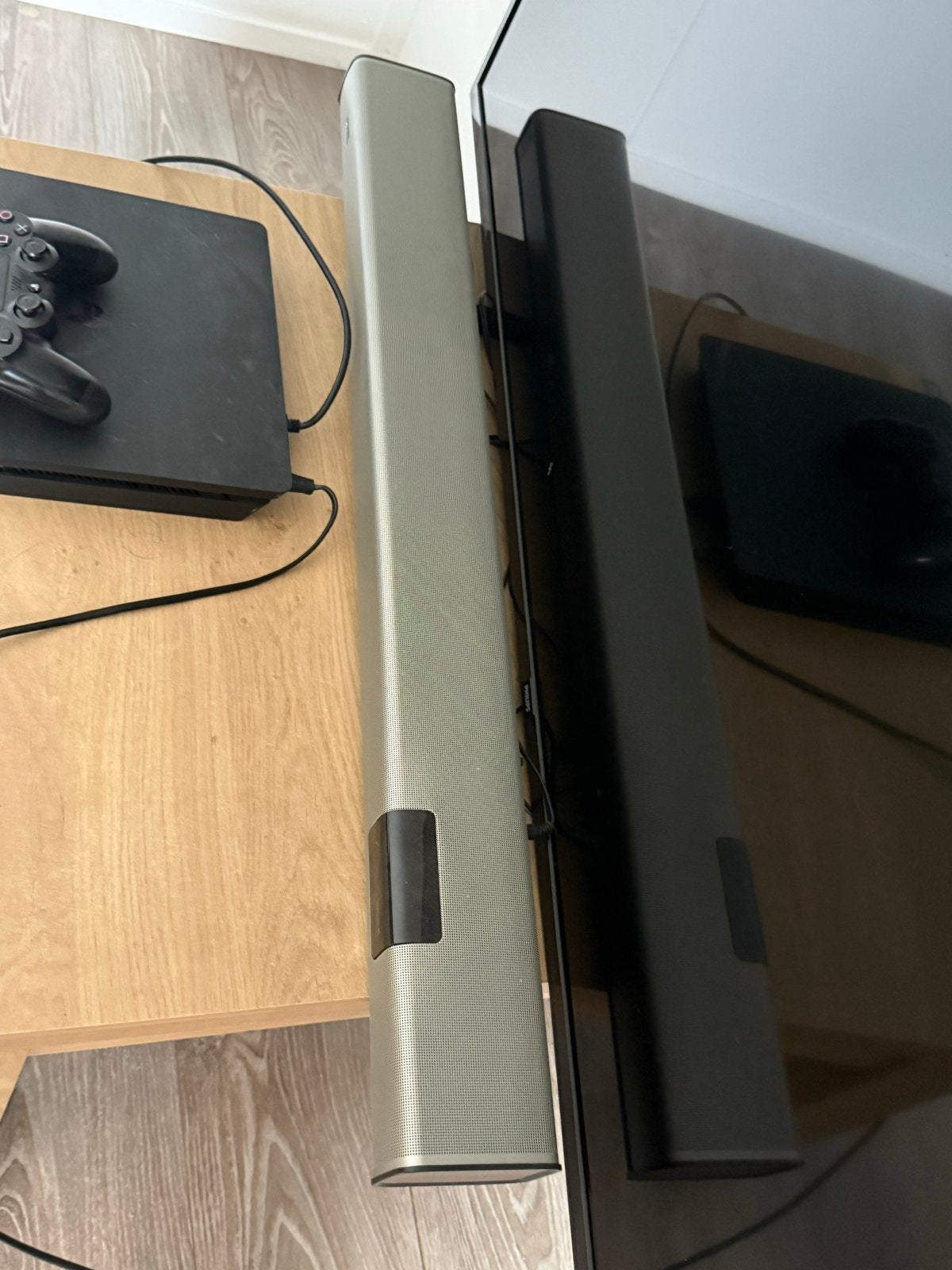 UpLiving Soundbar met Draadloze Subwoofer, Ophalen, Bluetooth, Zo goed als nieuw