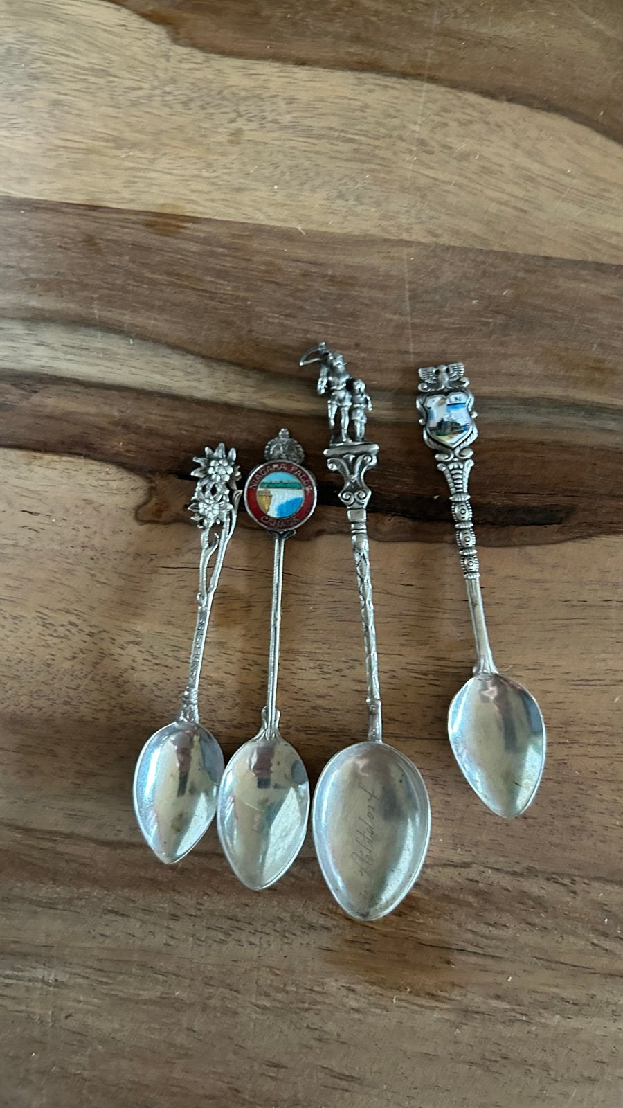 Set van 4 massief zilveren verzamellepeltjes, Ophalen of Verzenden, Zilver