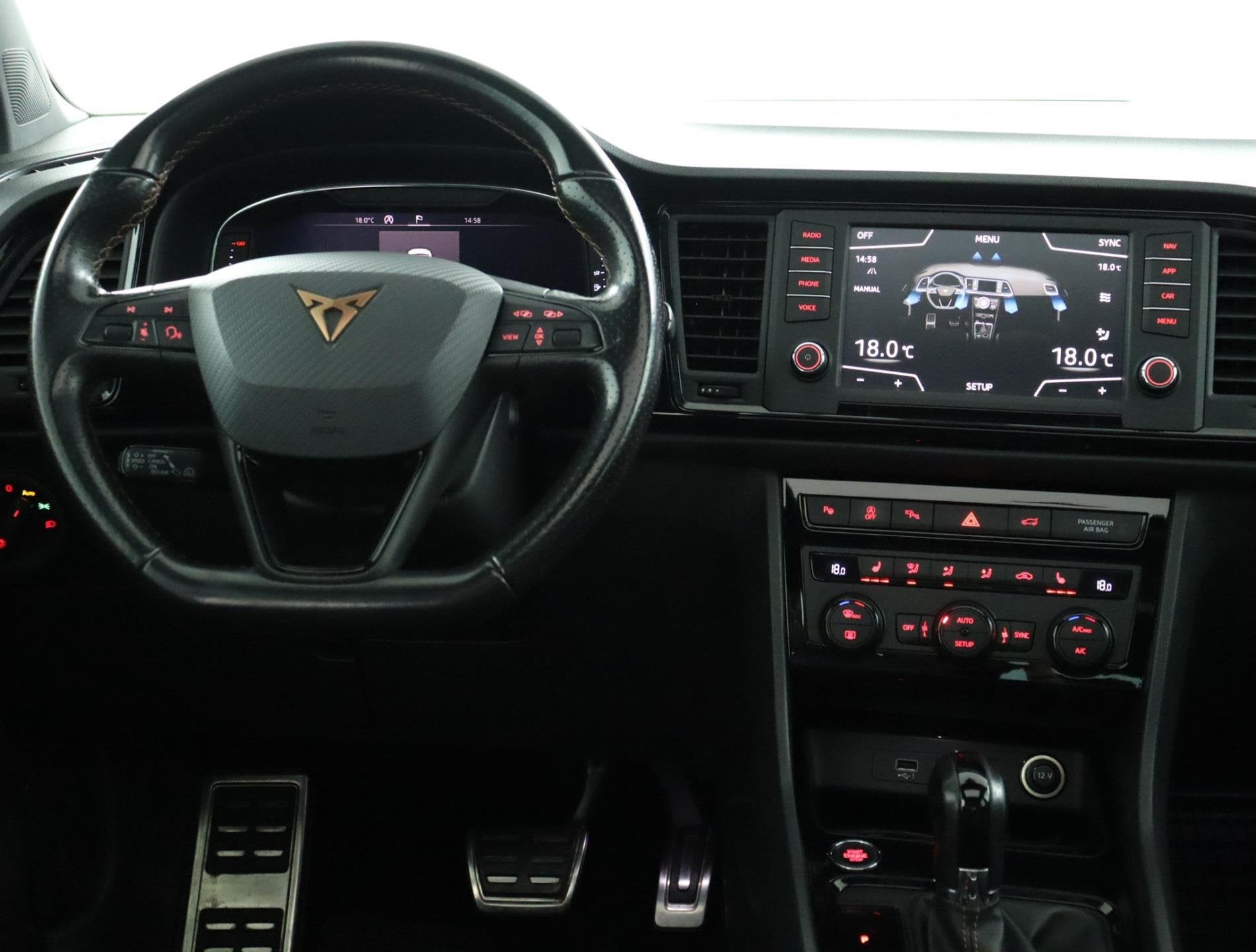 CUPRA Ateca 2.0 TSI 4DRIVE |Automaat |Pano |Stoelverwarming, Auto's, Automaat, Gebruikt, Euro 6, 4 cilinders