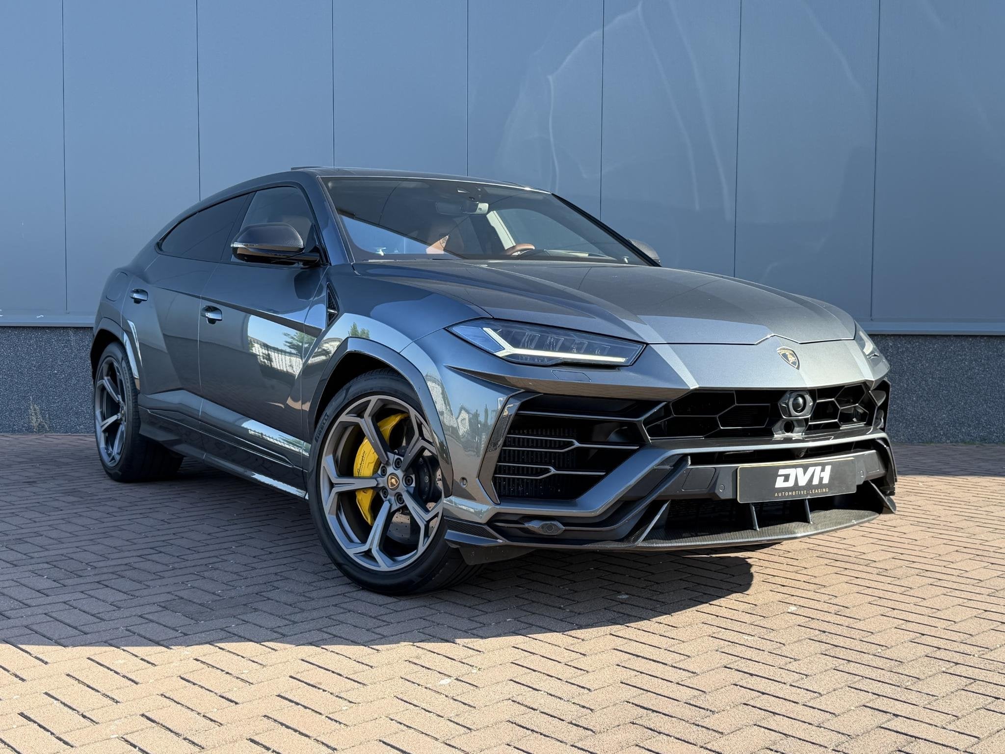 Lamborghini Urus 4.0 V8 AKRA | PANO | CARBON | DEALER OH, Auto's, Automaat, Urus, Gebruikt, 4 stoelen