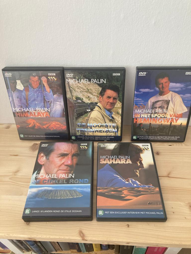 Michael Palin DVD Boxset - 5 Reisdocumentaires, Gebruikt, Alle leeftijden, Boxset, Ophalen of Verzenden