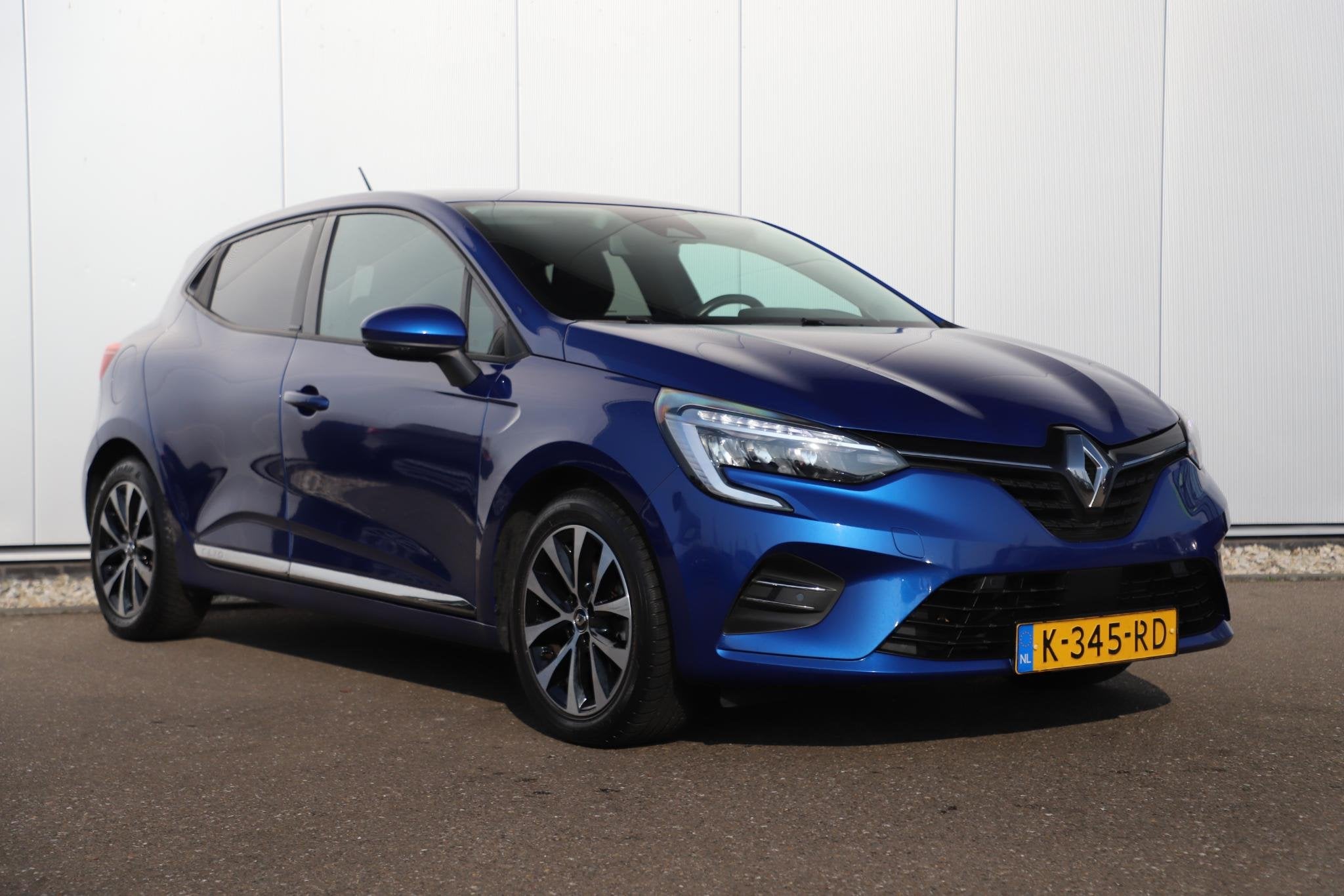 Renault Clio 1.6 E-Tech Hybrid 140 Business Zen Automaat 16, Auto's, Renault, Stof, Gebruikt, Euro 6, 4 cilinders