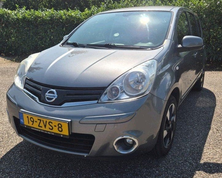 Nissan Note 1.6 2013 Zeer Compleet! |Airco|Bluetooth|Cruise|, Voorwielaandrijving, 15 km/l, Zwart, 4 cilinders