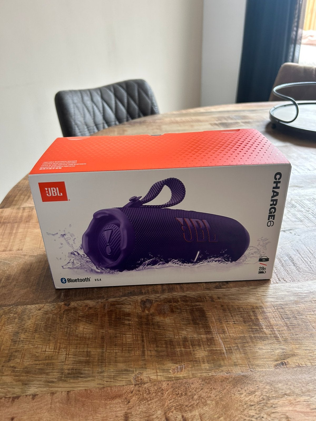 JBL Charge 6 nieuw met doos, JBL, Overige typen, Ophalen of Verzenden, Zo goed als nieuw