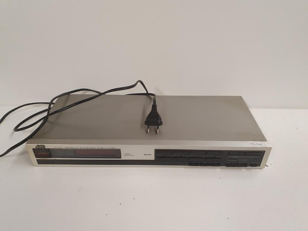 JVC T-GX2L TUNER, Audio, Tv en Foto, Tuners, Ophalen of Verzenden, Zo goed als nieuw