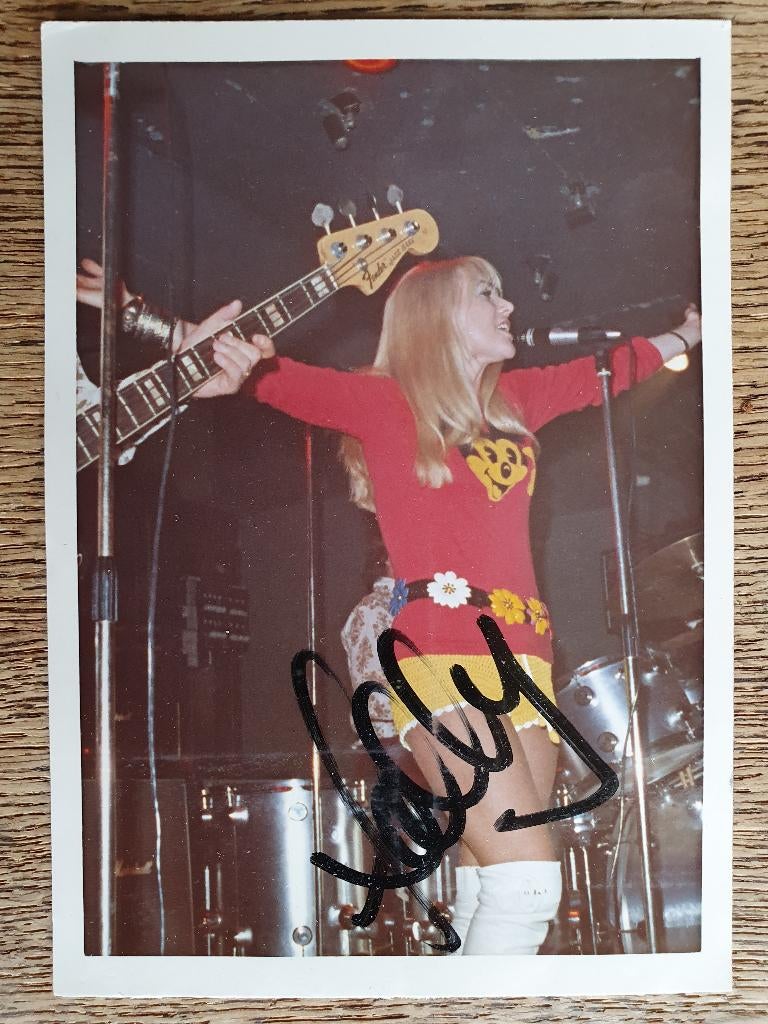 Sally Carr (Middle of the Road) foto +originele handtekening, Ophalen of Verzenden, Gebruikt, Foto of Kaart, Gesigneerd