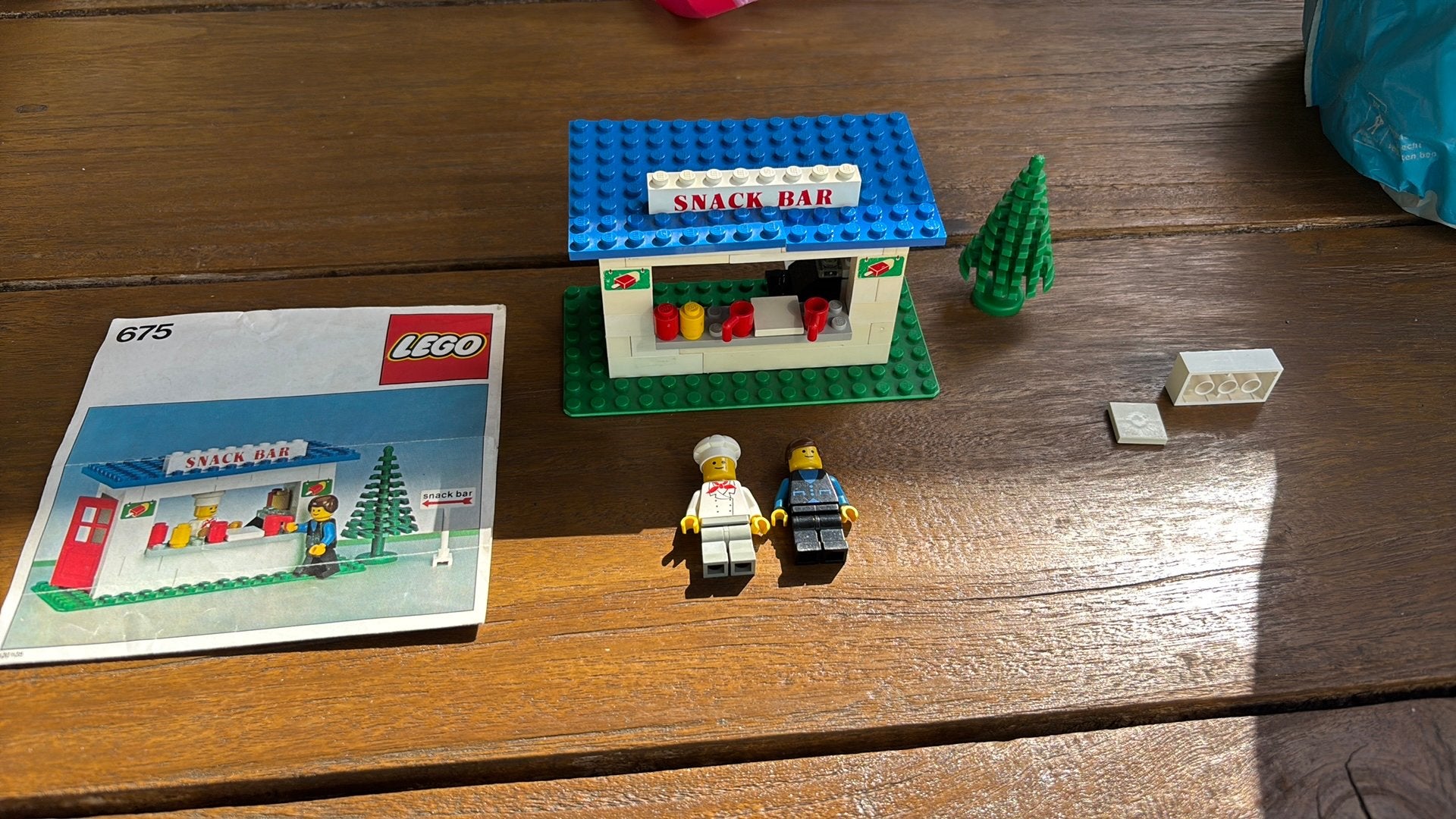 lego snack bar 675, Kinderen en Baby's, Speelgoed | Duplo en Lego, Lego, Ophalen of Verzenden, Inclusief minifiguren, Complete set