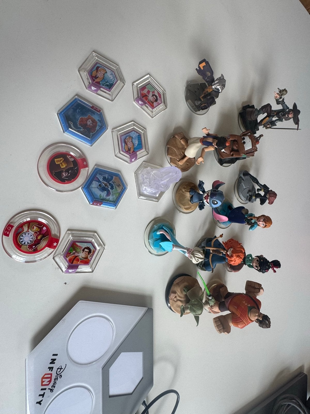 Disney Infinity Figuren + Portal - Grote Collectie, Ophalen of Verzenden, Zo goed als nieuw