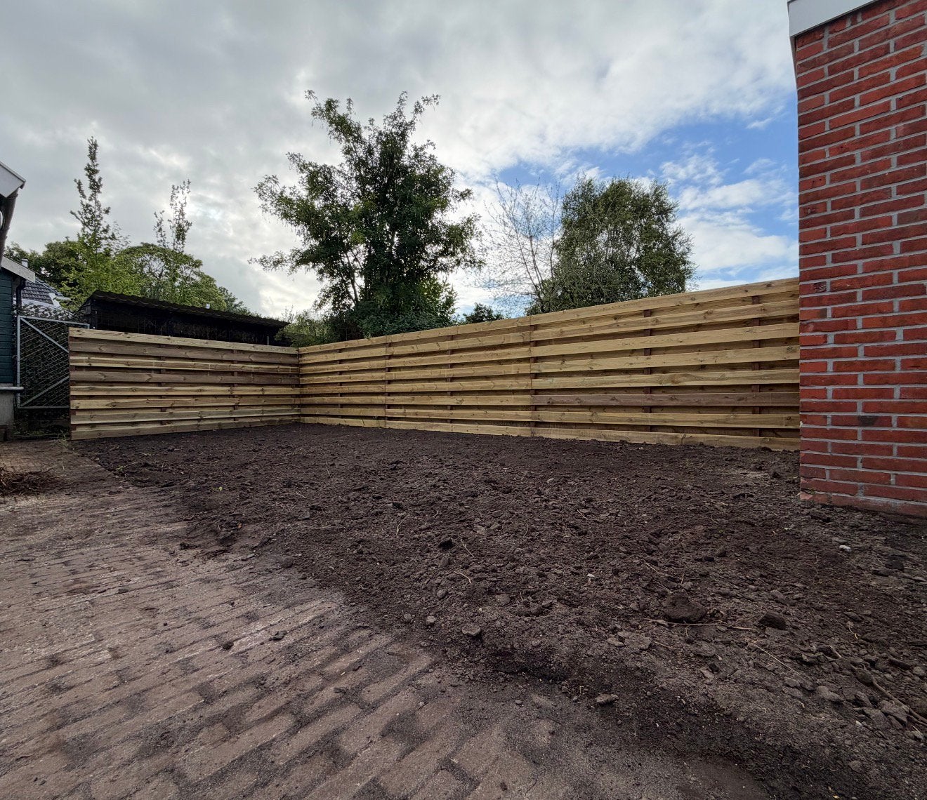 Toe aan nieuwe schutting?, Ophalen, 1 tot 2 meter, Minder dan 3 meter, Zo goed als nieuw