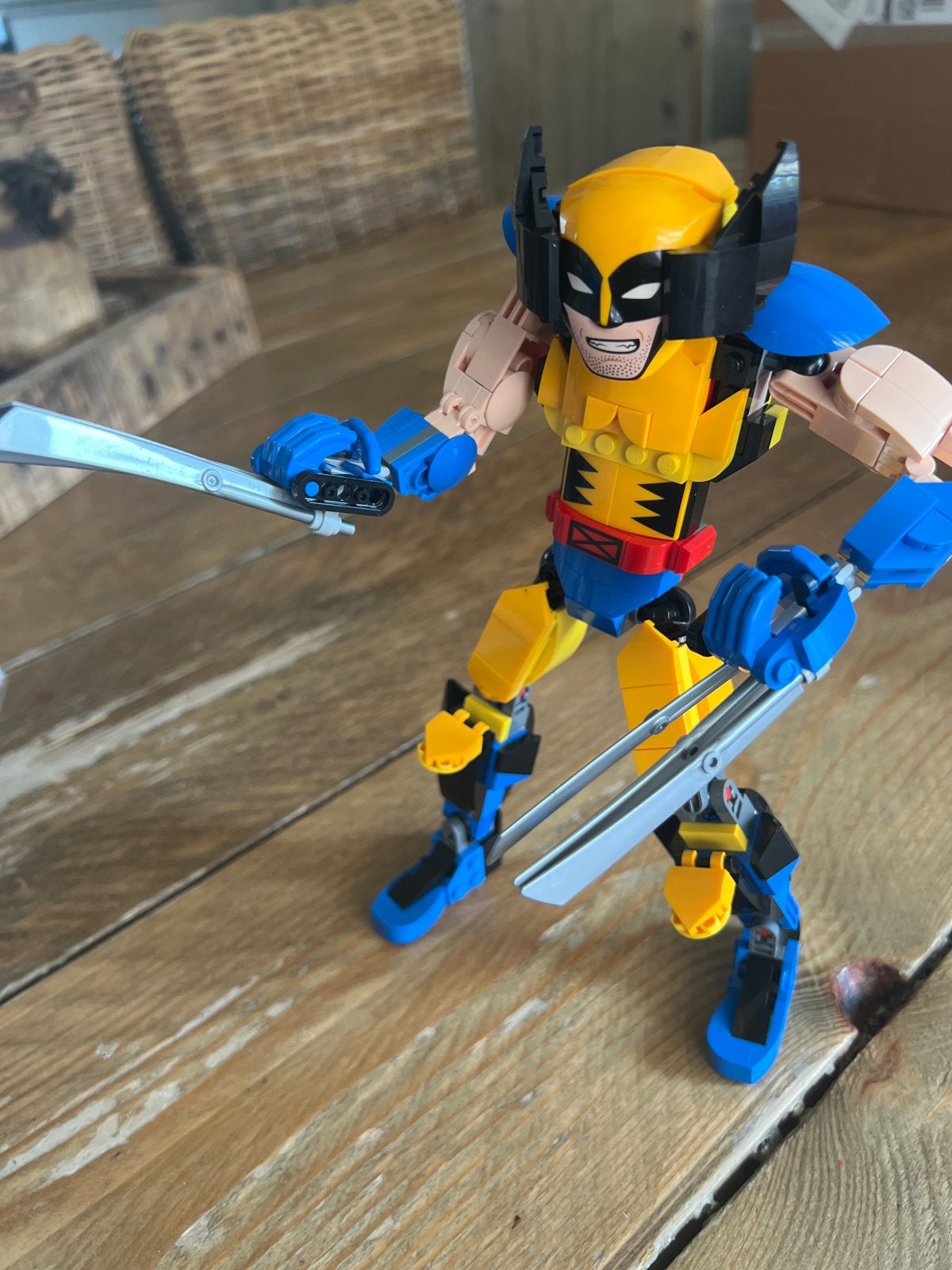 LEGO Marvel 76257 Wolverine Bouwfiguur - Compleet met handle, Ophalen of Verzenden, Gebruikt, Overige merken