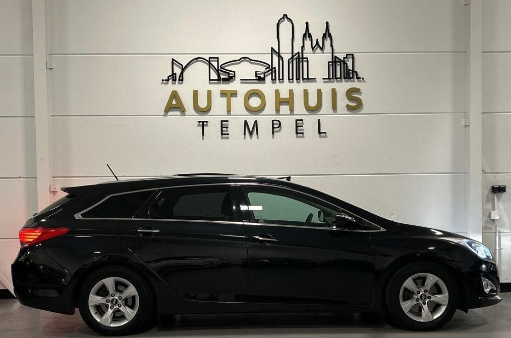 Hyundai I40 Wagon 2.0 GDI Business Edition Automaat Cruise C, Auto's, Hyundai, 4 cilinders, 700 kg, Zwart, 177 pk
