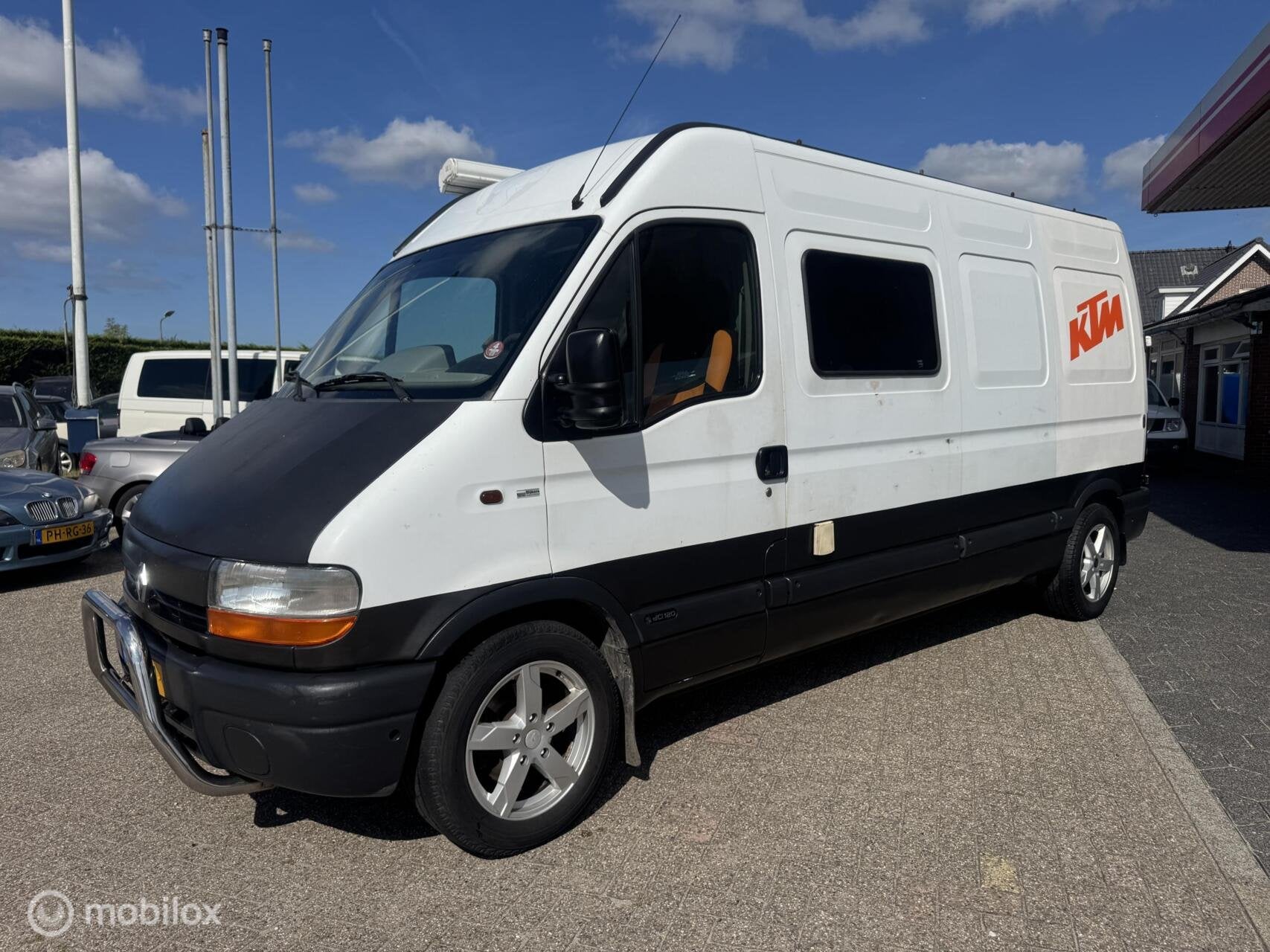 Caravans And Camping Renault