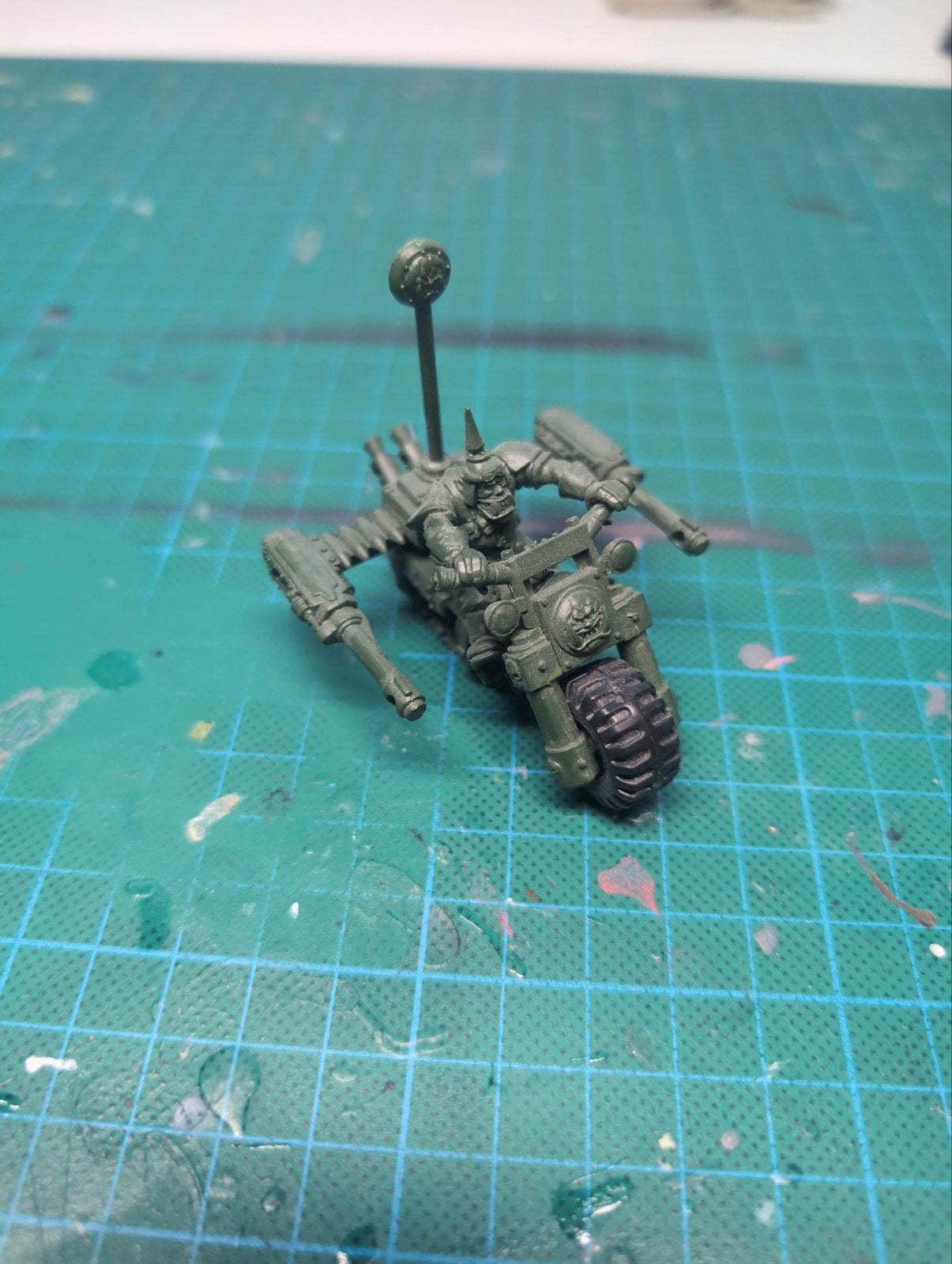 Ork Warhammer 40k old warbike, Ophalen of Verzenden, Nieuw, Warhammer 40000, Figuurtje(s)