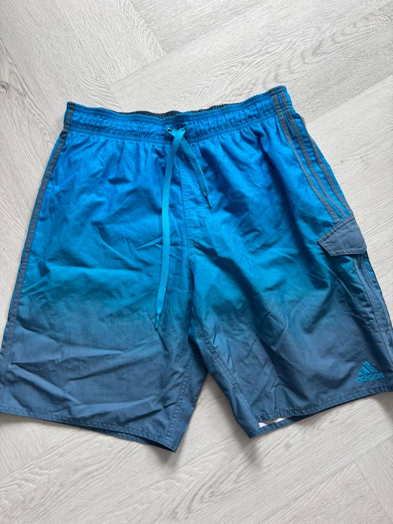 Leuke zwemshort van Adidas mt L, Kleding | Heren, Badmode en Zwemkleding, Ophalen of Verzenden, Maat 52/54 (L), Blauw, Zwemshort