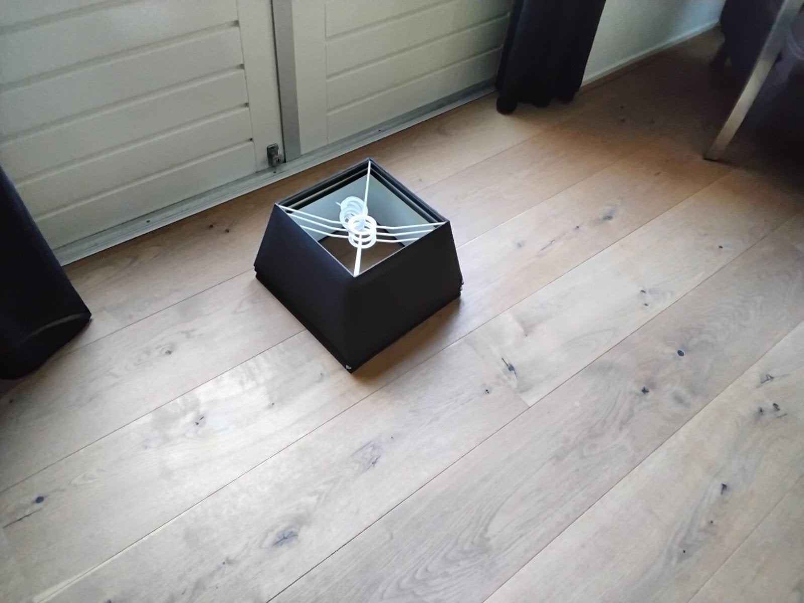 3 zwarte lampenkappen voor lampen boven eetkamertafel, Huis en Inrichting, Lampen | Lampenkappen, Gebruikt, Zwart, Vierkant, Ophalen