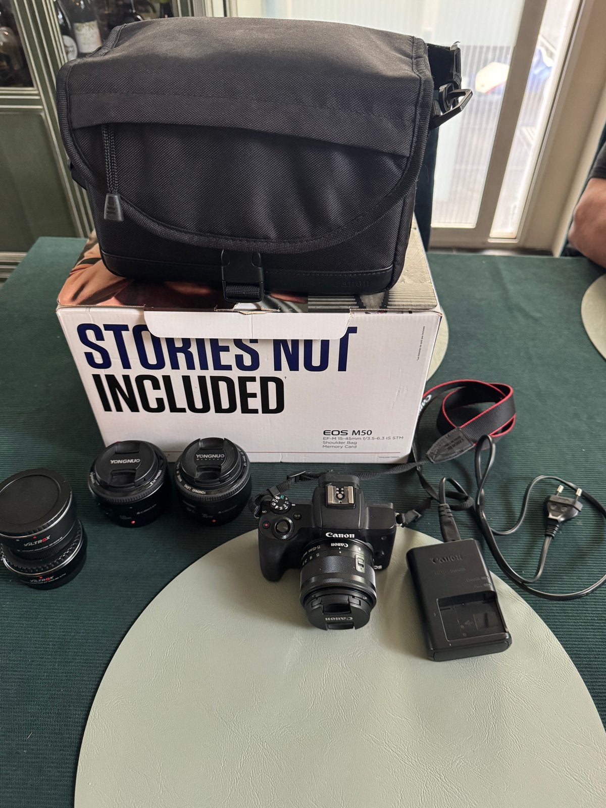 Canon EOS M50 met lenzen en accessoires, Gebruikt, Canon, Autofocus, Ophalen of Verzenden