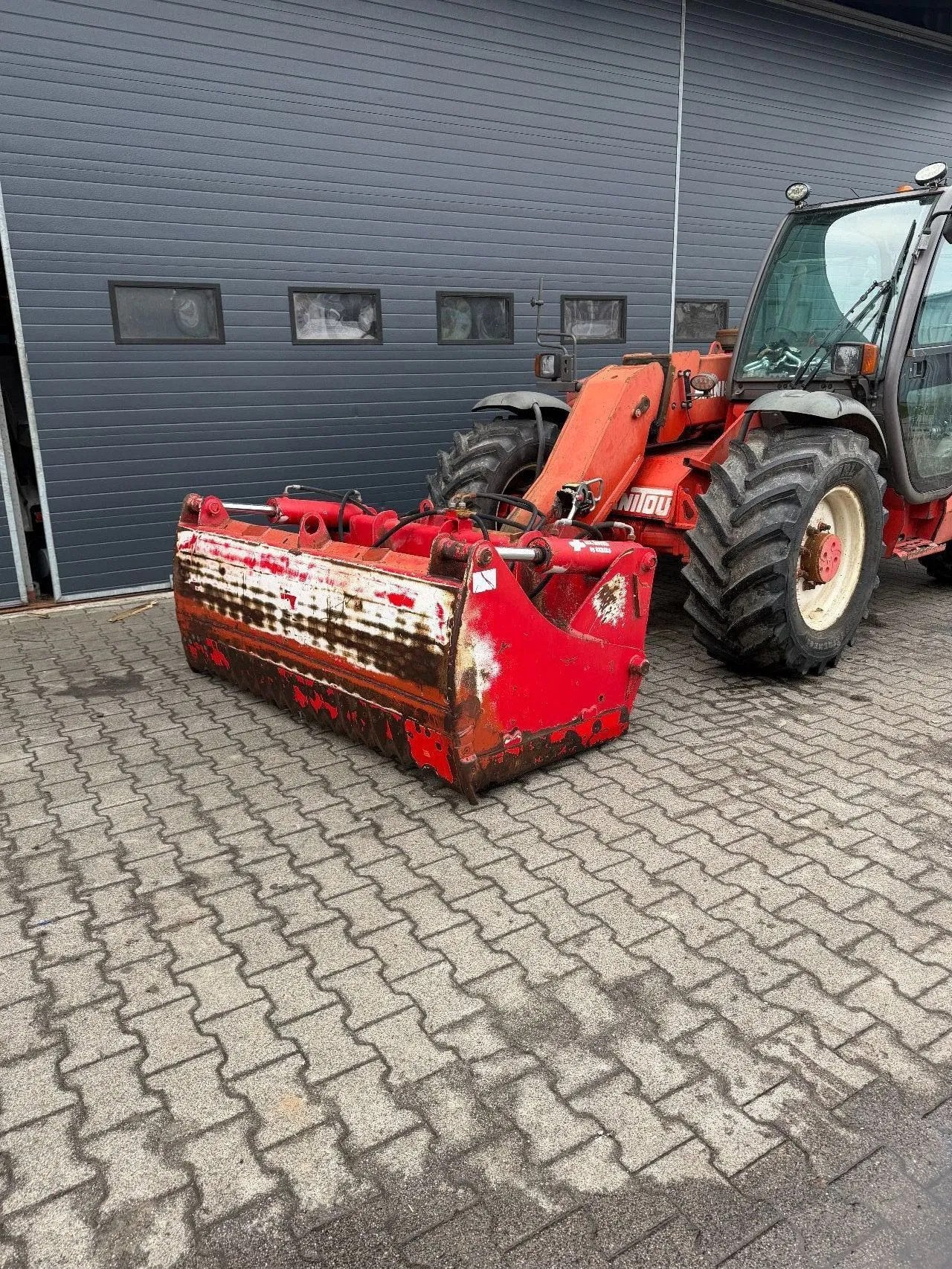Reddot 200/85 109735 (bj 2018), Overige, Stalinrichting