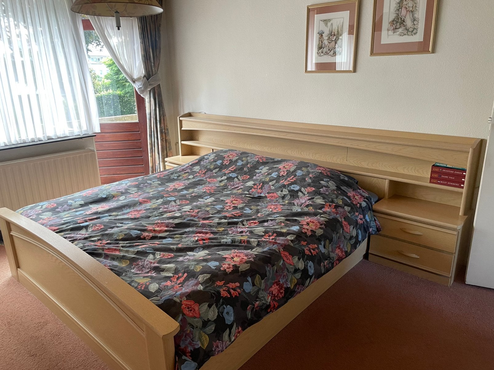 Vintage bed, Ophalen, Beige, Tweepersoons, Zo goed als nieuw