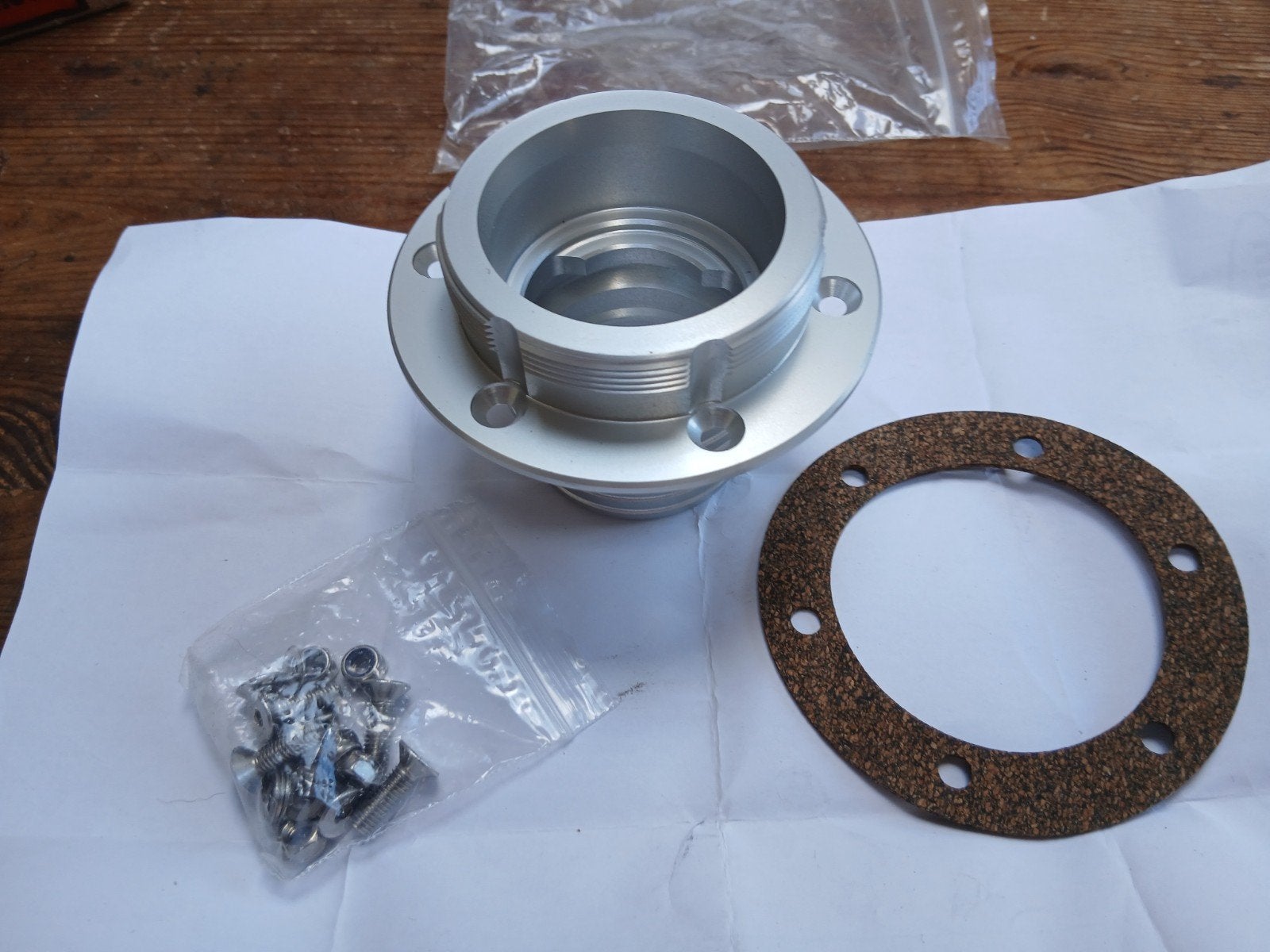 Kitcar fuel filler cap mounting flange, Ophalen of Verzenden, Nieuw