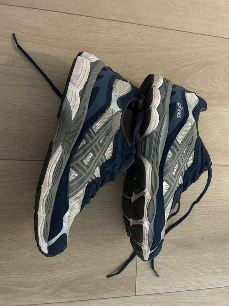 ASICS blauw nieuwstaat, Ophalen of Verzenden, Zo goed als nieuw, Jongetje of Meisje, Schoentjes