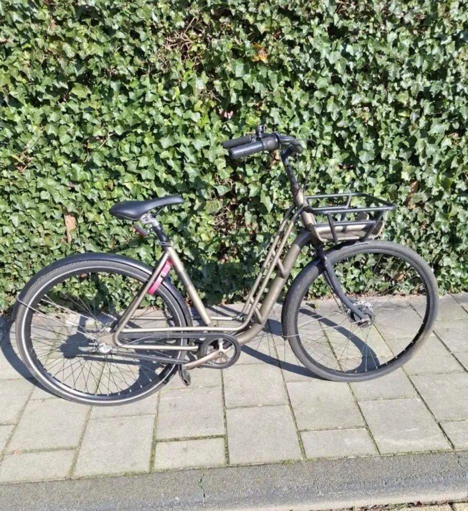 Vanmoof damesfiets, 3 versnellingen, terugtraprem, opgeknapt, Fietsen en Brommers, Fietsen | Dames | Damesfietsen, Overige merken