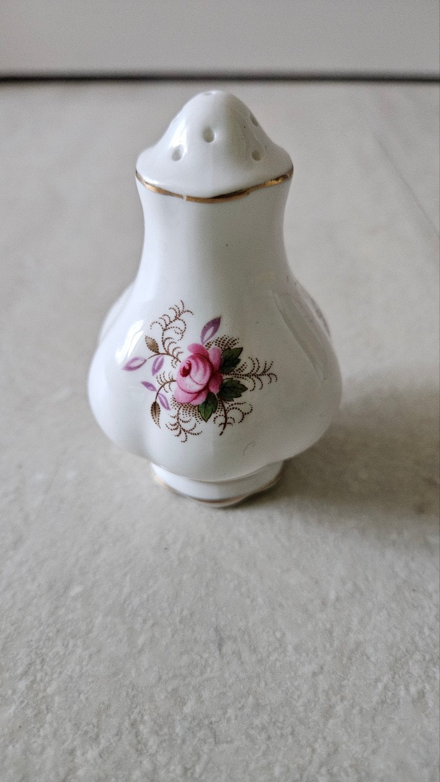 Zoutvaatje Royal Albert Lavender Rose, Ophalen