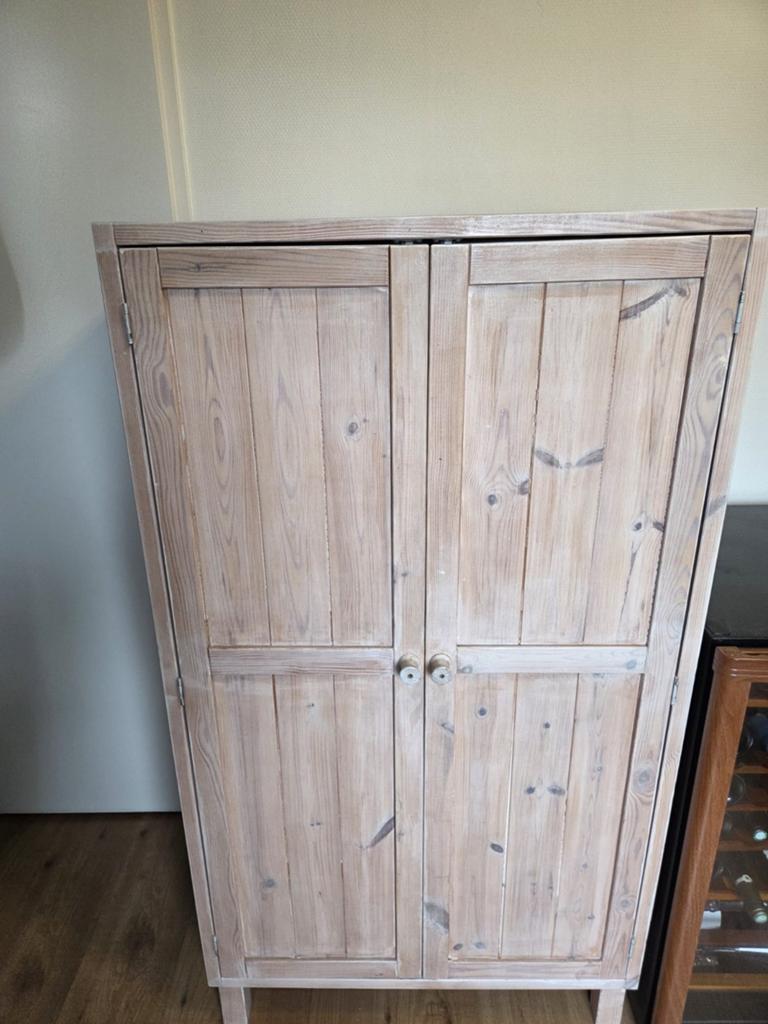 Lichte houten kast met 3 schappen - moet weg,  koopje!, Huis en Inrichting, Kasten | Overige, Ophalen, Gebruikt