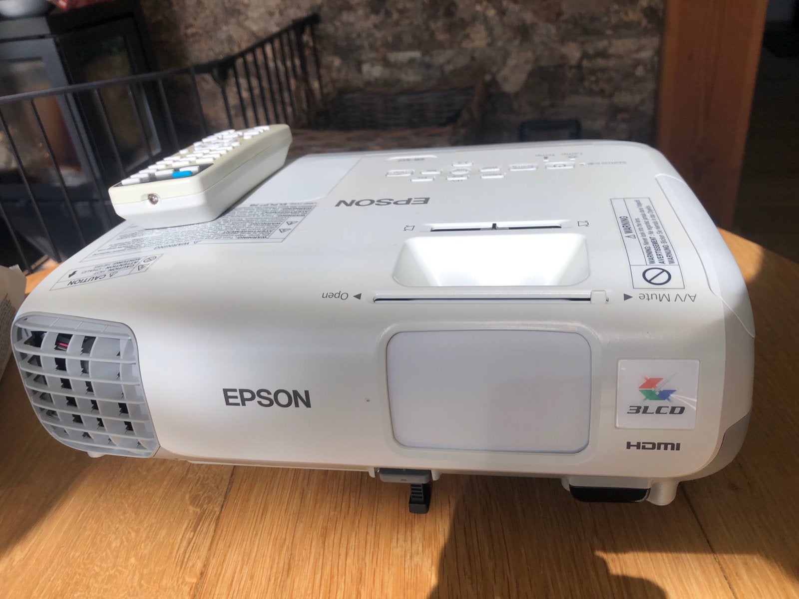 Epson EB-S17 Projector met afstandsbediening en scherm, Ophalen, Gebruikt, Epson, LCD
