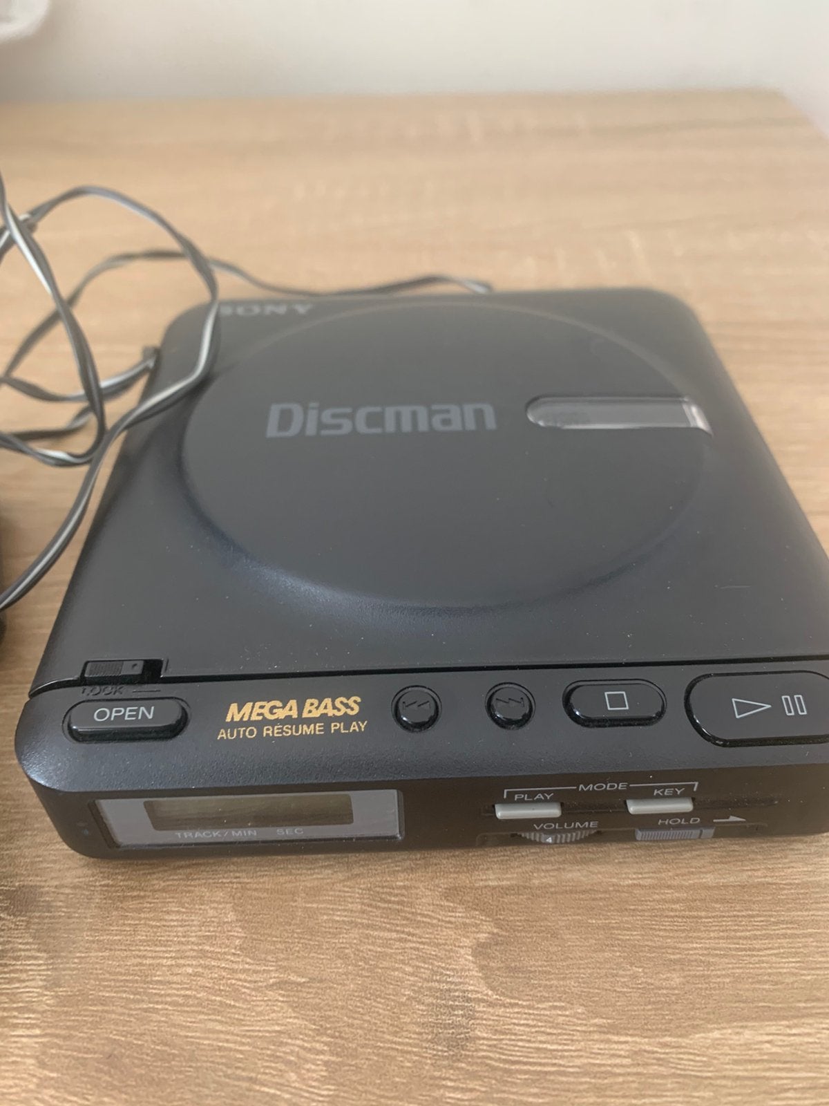 Sony car discman, Audio, Tv en Foto, Dvd-spelers, Ophalen of Verzenden, Zo goed als nieuw, Sony