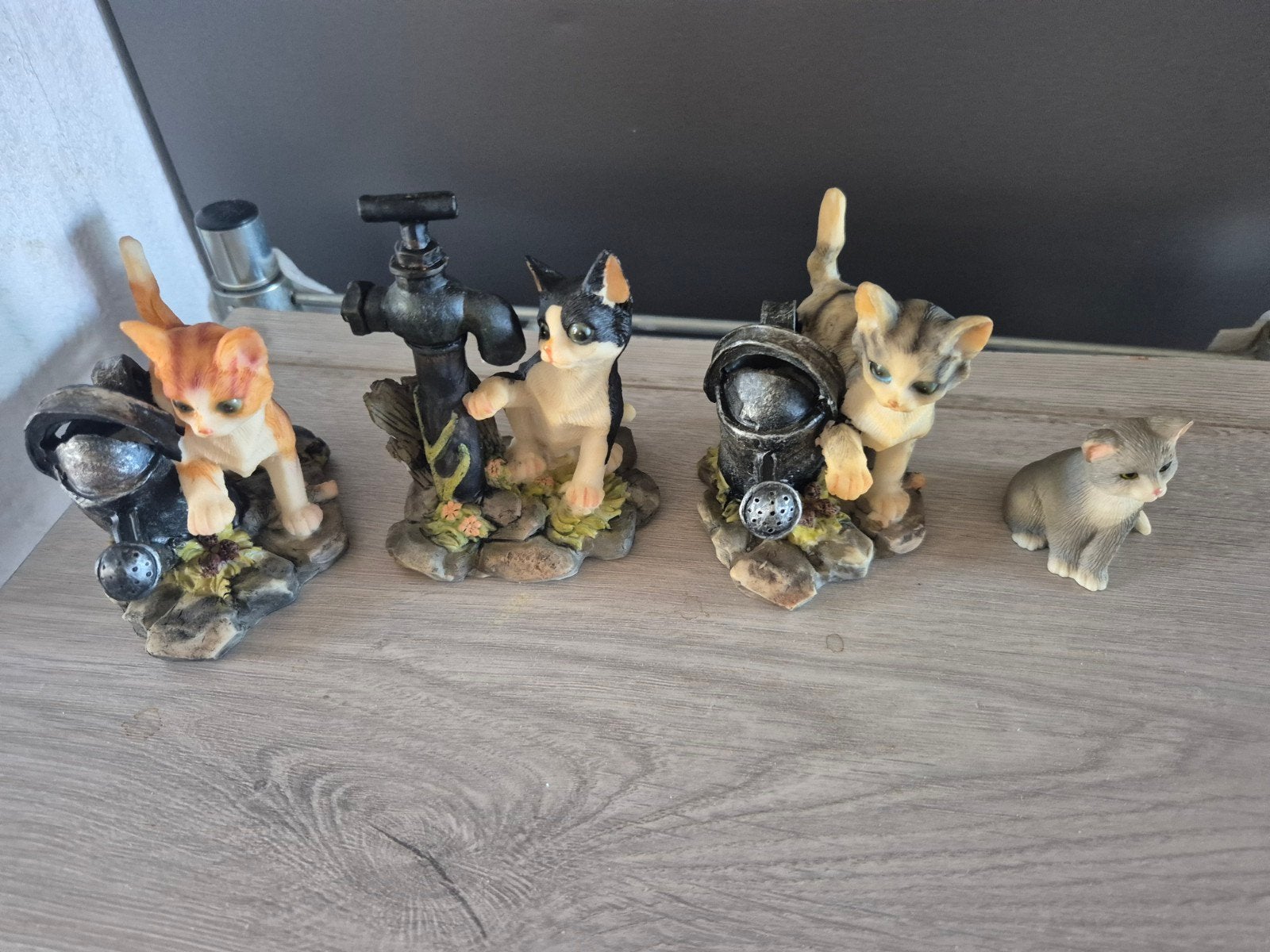 4 poezen beeldjes, Ophalen of Verzenden, Zo goed als nieuw, Dier