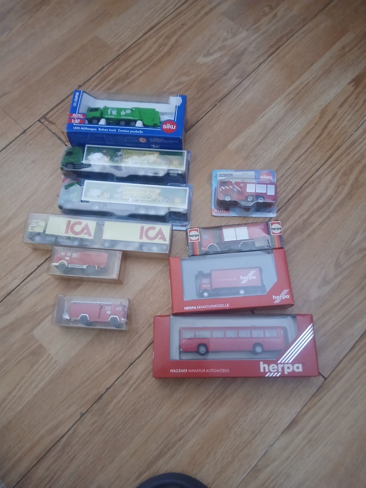 div modelautos, Hobby en Vrije tijd, Modeltreinen | H0, Ophalen of Verzenden, Gelijkstroom of Wisselstroom, Overige merken