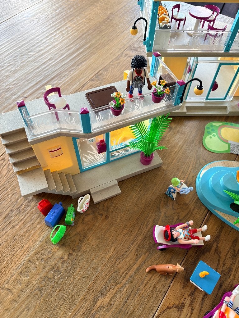 Playmobil Beach Hotel - Bar - Camper, Kinderen en Baby's, Speelgoed | Playmobil, Ophalen, Gebruikt, Gebouw, Complete set