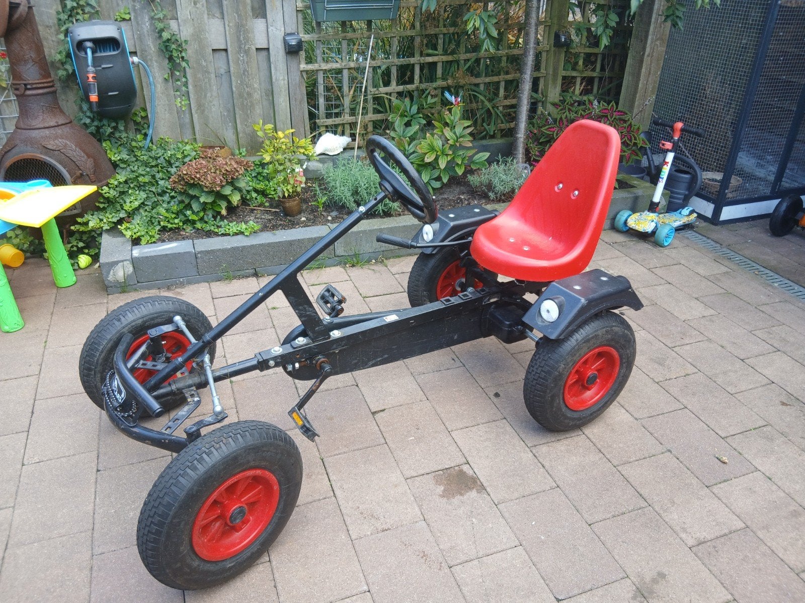 Grote Dino Cars skelter in zeer goede staat, Kinderen en Baby's, Ophalen, Zo goed als nieuw, Overige merken