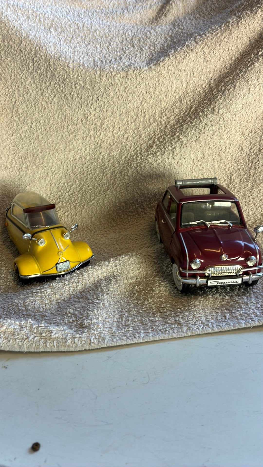 2  kleine minivoertuigen uit 1955 voor 1prijs, Ophalen of Verzenden, Zo goed als nieuw