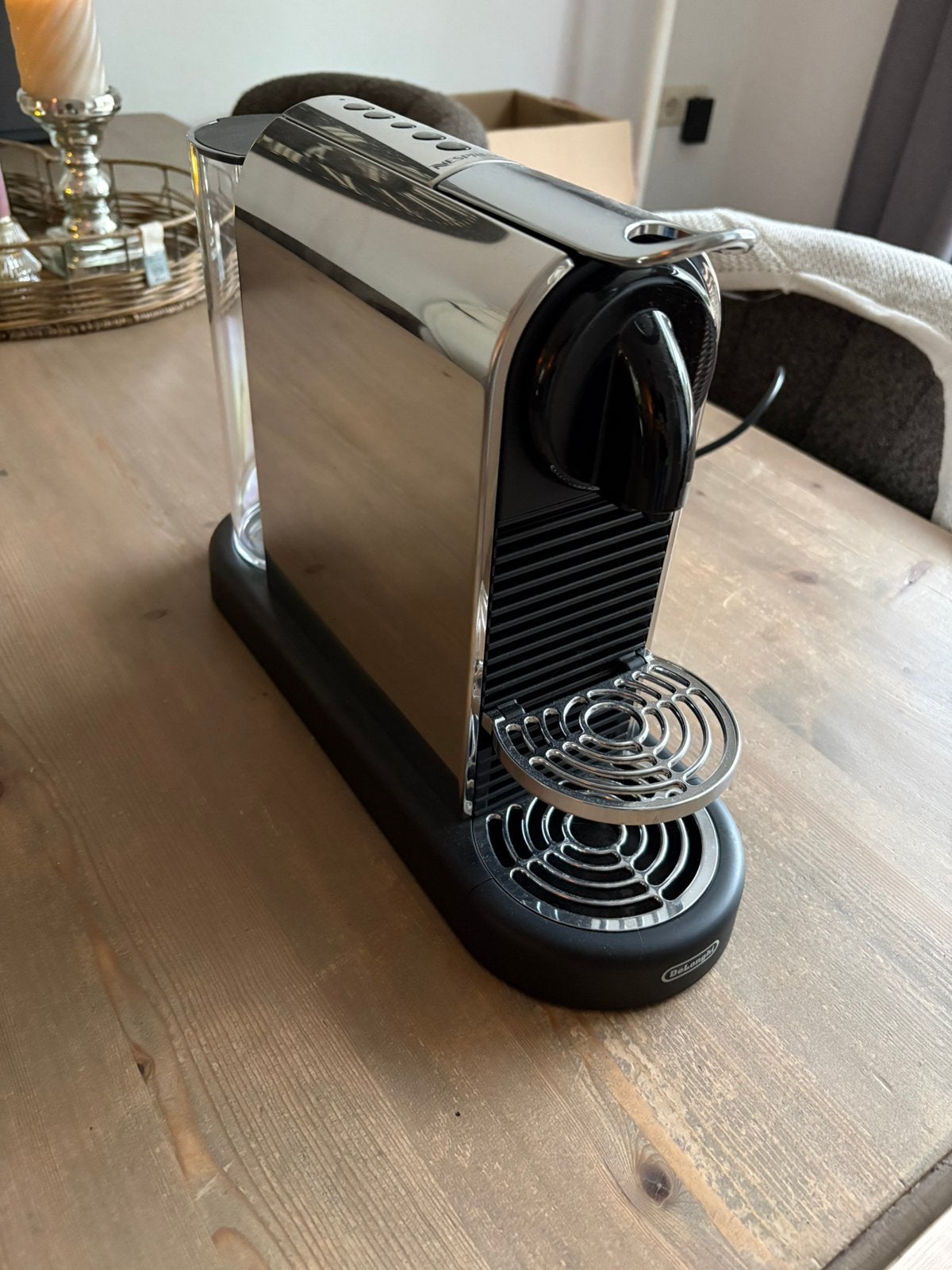 Nespresso Citiz Platinum - 4 weken oud - Gewoon nieuw, Ophalen, 10 kopjes of meer, Koffiepads en cups, Afneembaar waterreservoir