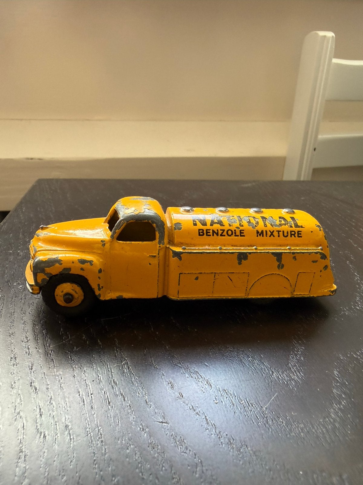 Dinky Toys 443 Studebaker National Benzole Tankwagen Origine, Ophalen of Verzenden, Gebruikt