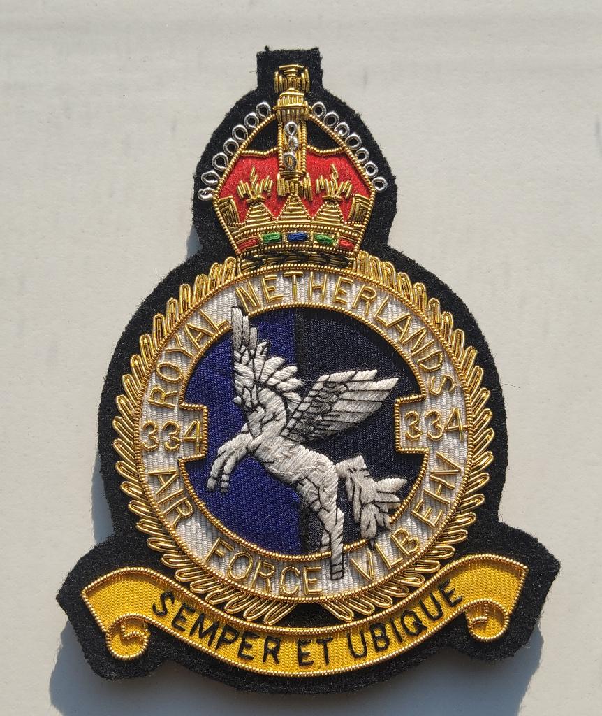 Klu RNLAF 334 SQUADRON PATCH, Verzenden, Zo goed als nieuw, Patch, Badge of Embleem