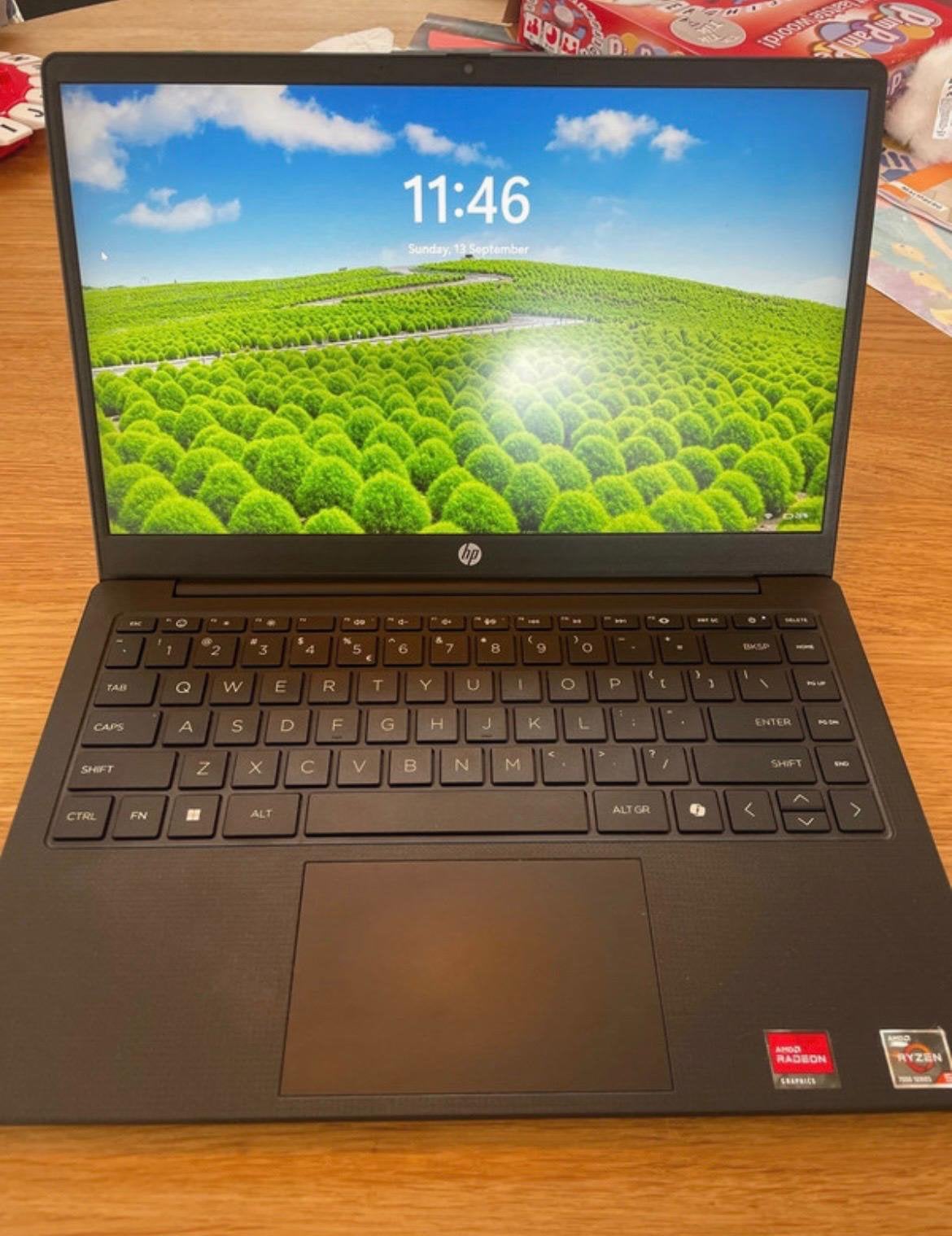 HP Laptop 14-em0957nd, Ophalen of Verzenden, Zo goed als nieuw, 14 inch
