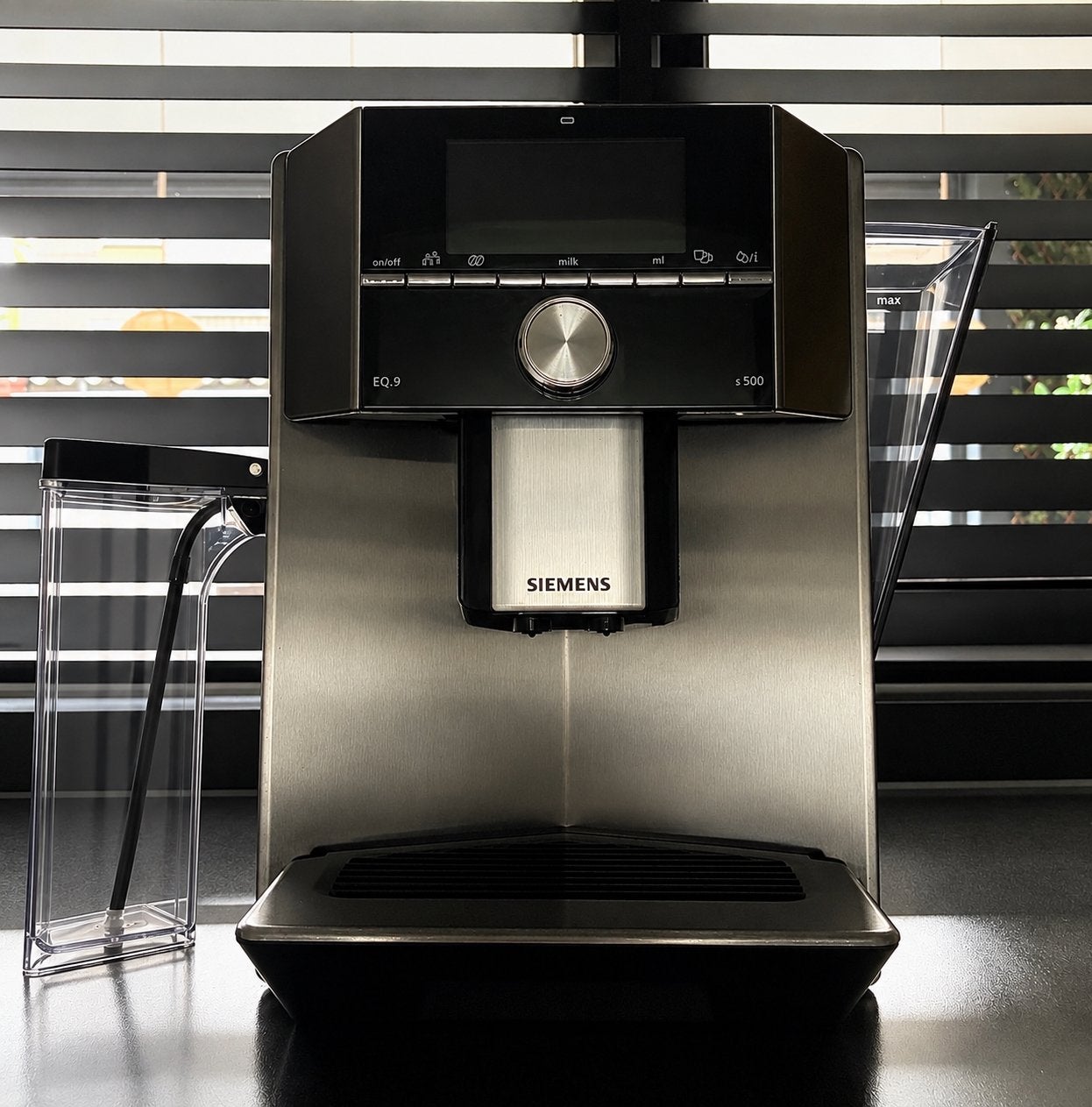 Siemens EQ.9 S500 automatische koffiemachine., Witgoed en Apparatuur, Ophalen of Verzenden, Zo goed als nieuw, Koffiemachine, Gemalen koffie