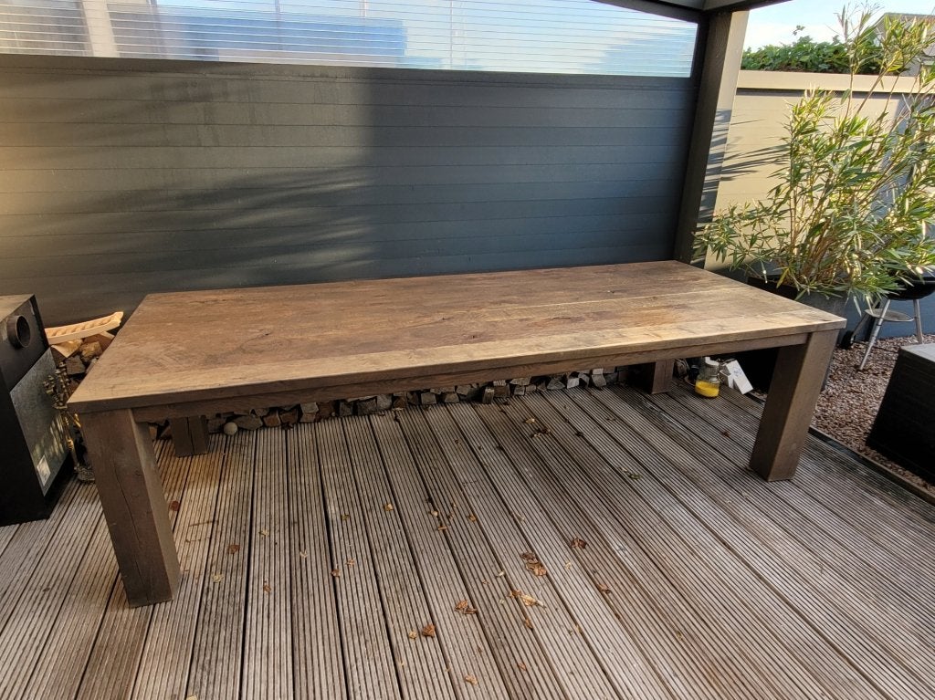Foto 2 van Eet tafel