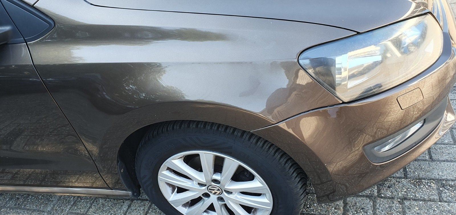 Spatbord rechts voor VW Polo 6R 2012, Auto-onderdelen, Ophalen, Gebruikt, Volkswagen, Spatbord
