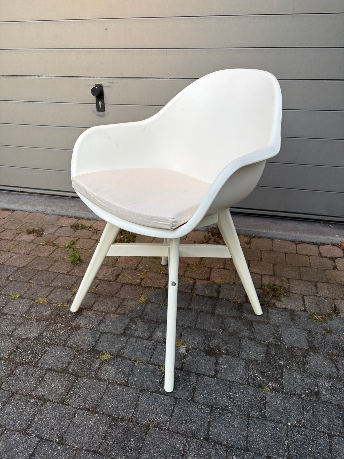 Ikea Fanbyn wit houten onderstel, Ophalen, Zo goed als nieuw, Wit, Eén