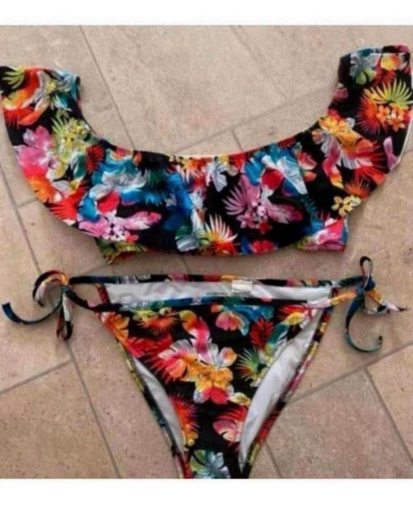 Calzedonia bikini maat S, Kleding | Dames, Badmode en Zwemkleding, Ophalen of Verzenden, Zo goed als nieuw, Zwart, Bikini