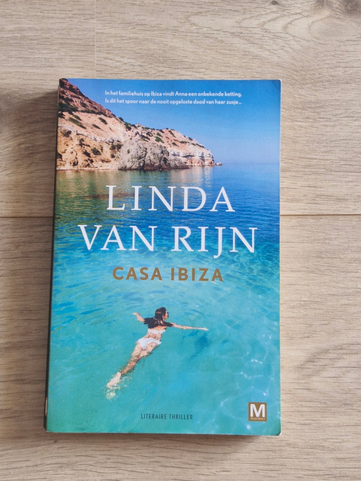 Linda van Rijn - Casa Ibiza, Ophalen of Verzenden, Zo goed als nieuw, Linda van Rijn