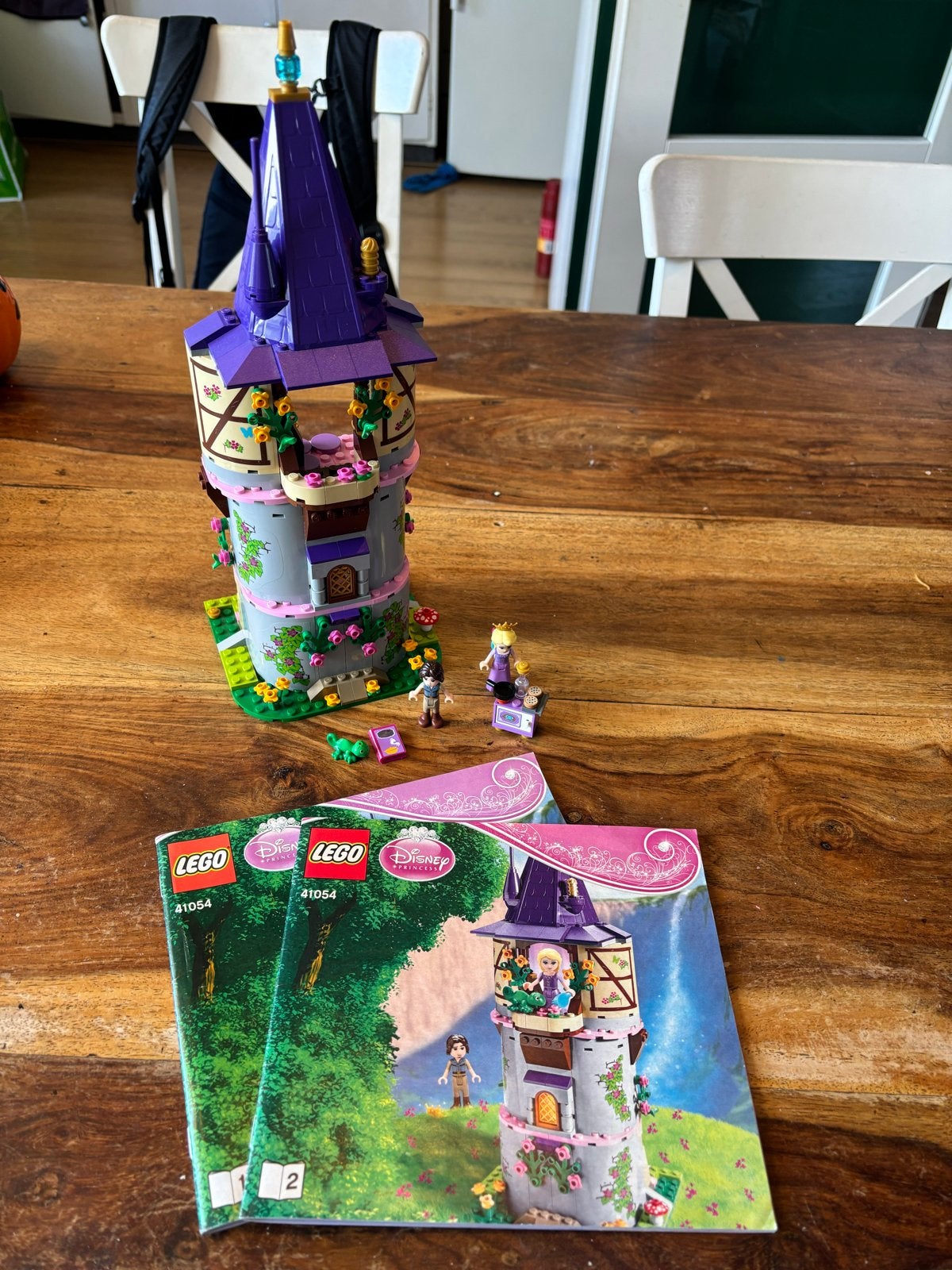 LEGO Disney Princess 41054 Rapunzels Creatieve Toren, Lego, Ophalen of Verzenden, Zo goed als nieuw, Compleet