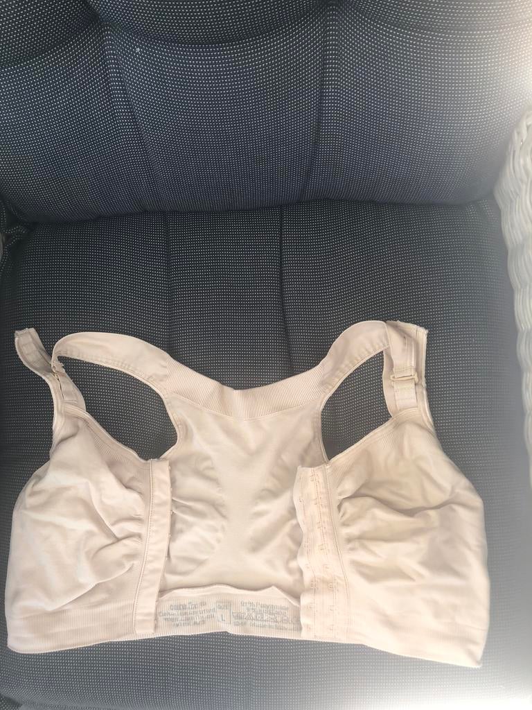 Postoperatieve bh Carefix Mary maat L Nieuwstaat!, Ophalen of Verzenden, Beige, BH