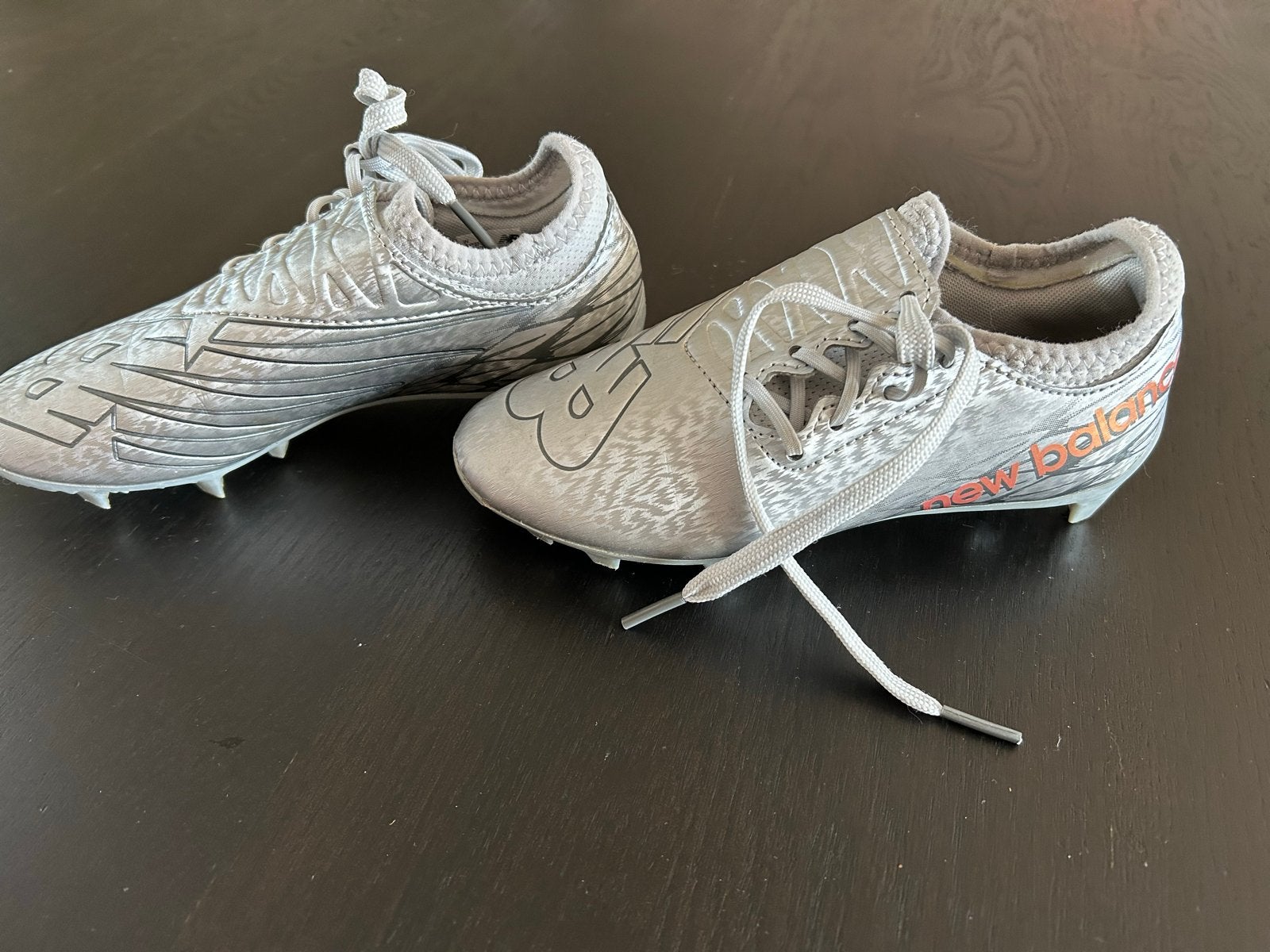 Zo goed als nieuwe New Balance sportschoenen - Maat 32, Ophalen of Verzenden, Zo goed als nieuw, Jongen of Meisje, Sportschoenen