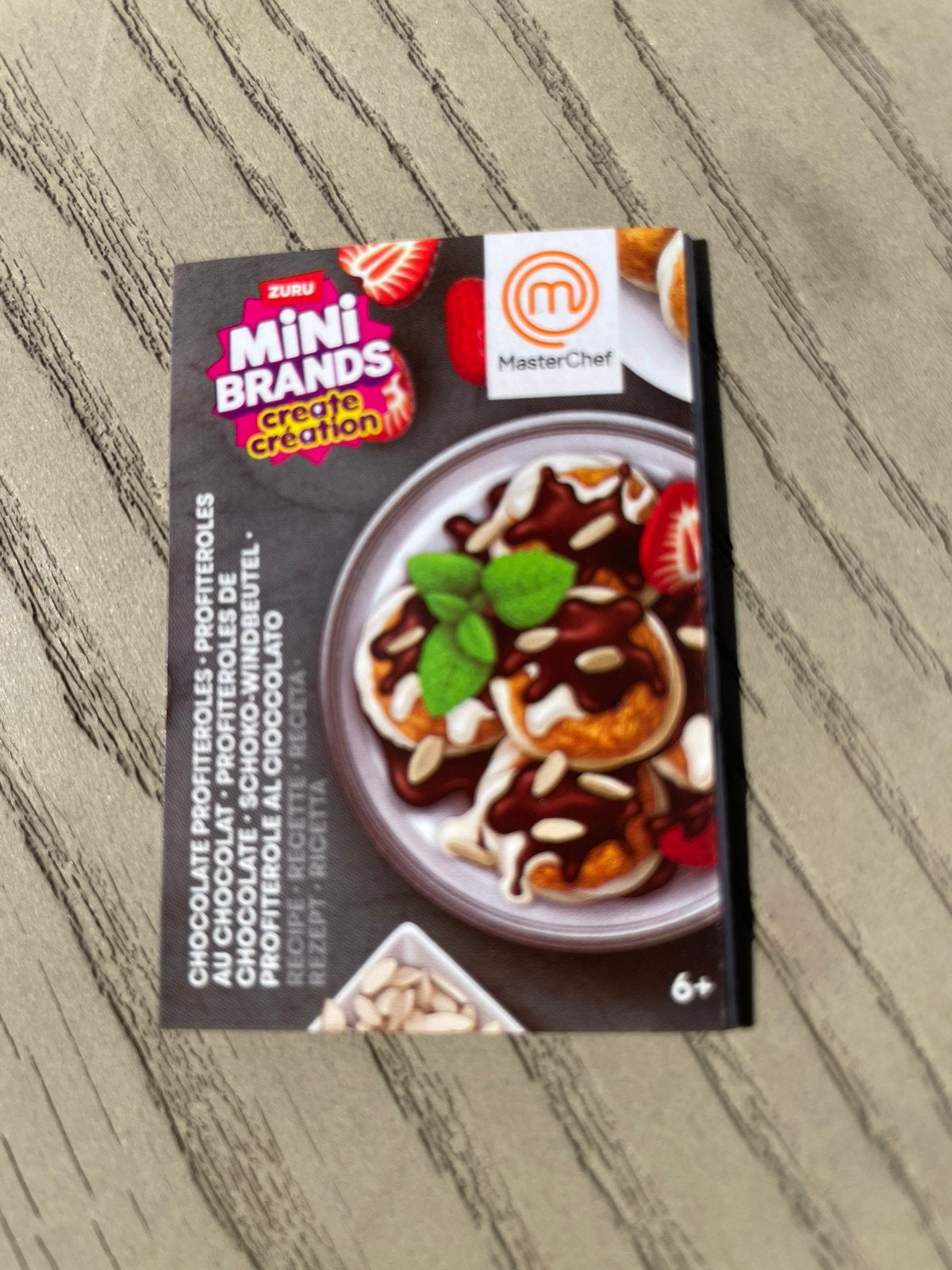 Zuru mini brands masterchef, Ophalen