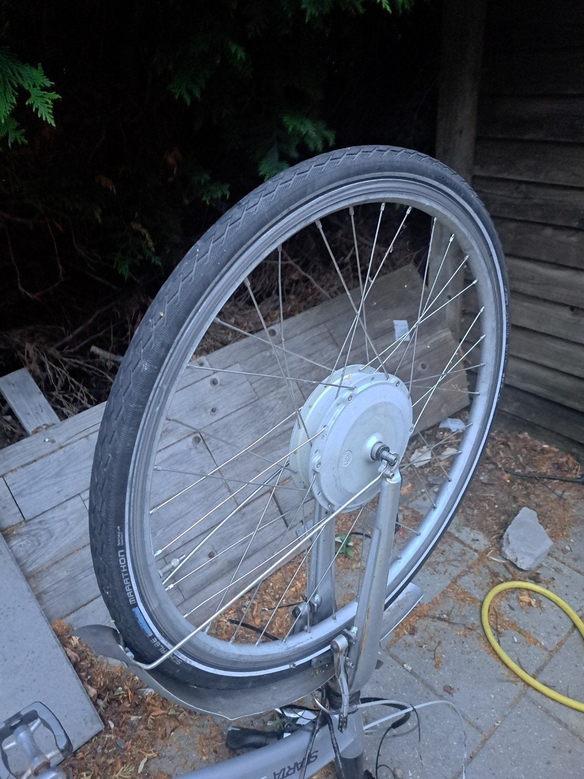 Elektrische fiets voorwiel met motor, Fietsen en Brommers, Fietsonderdelen, Gebruikt, Ophalen of Verzenden, ION technology, Aluminium